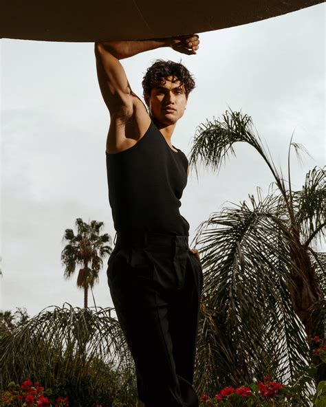 Charles Melton is the breakout hottie of whats sure to be every。